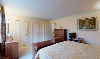 4 Bow Center Rd Unit B2, Bow, NH 03304