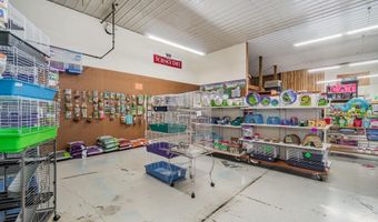 2324 W Monroe Rd, Alma, MI 48801