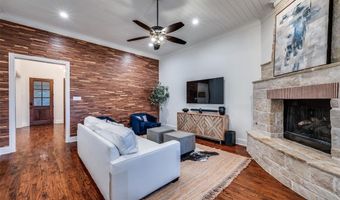 3329 Lochside, The Colony, TX 75056