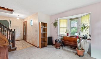 15120 Briarwood Dr, Basehor, KS 66007