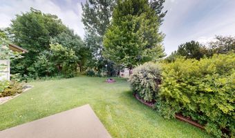 1802 Crystal Dr, Albert Lea, MN 56007