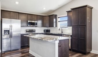 706 NE Country Meadow Dr, Ankeny, IA 50021