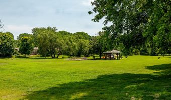 2307 Pittsfield Blvd, Ann Arbor, MI 48104