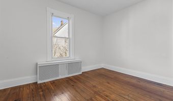 394 Gregory St 1, Bridgeport, CT 06604