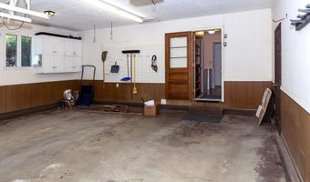 305 E 21st St, Atlantic, IA 50022