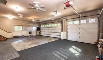2111 Robins Nest SE, Alexandria, MN 56308