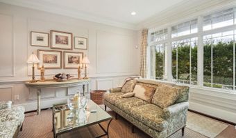 5823 GOLDSBORO Rd, Bethesda, MD 20817