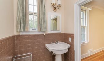 71 Manville Ave, Barnwell, SC 29812