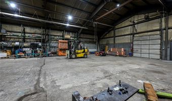 420 Merrill St, Andover, OH 44003