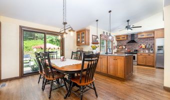 26 Skyview Ter, Bristol, CT 06010