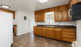 2422 S 27th Rd, Ballantine, MT 59006