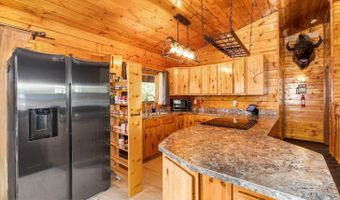 630 GRANDVIEW Dr, Alpine, WY 83128