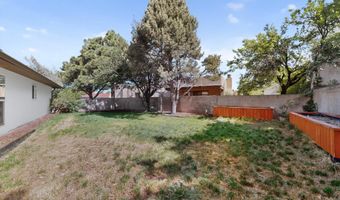 2704 Palo Alto Dr NE, Albuquerque, NM 87112