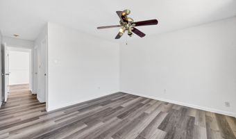 8040 Maple Stream Blvd, Indianapolis, IN 46217