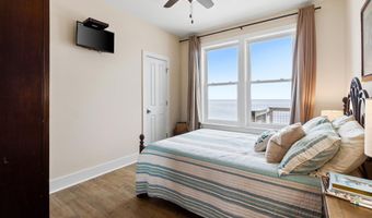 14 Tarpon St, Alligator Point, FL 32346