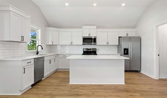 10064 E Bayou View Dr, Bay St. Louis, MS 39520