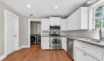 715 Maple Shade, Alma, AR 72921