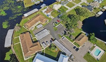1640 JUNO Trl 204C, Astor, FL 32102