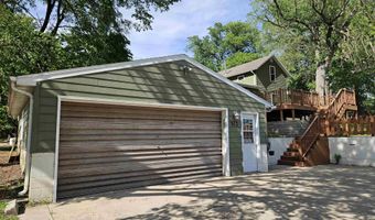 142 Forest Park Rd, Arnolds Park, IA 51331