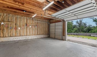 2262 Allenwood Rd, Allenwood, NJ 08720