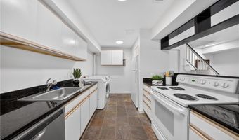 3437 Beaver Trl D, Aurora, OH 44202