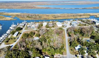 350 Market St, Apalachicola, FL 32320
