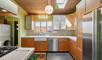 1060 Curtis St, Albany, CA 94706