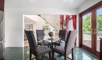 8411 Reese Ln, Ann Arbor, MI 48103