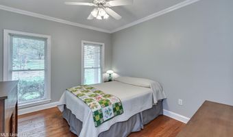 209 Lake Terrace Pl, Brandon, MS 39047