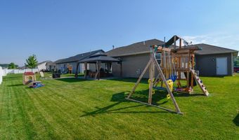 N9023 PAPERMAKER Pass, Menasha, WI 54952