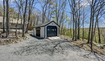 25 Arciel Dr, Albrightsville, PA 18210