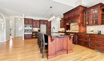 4008 W Lake Rd, Apex, NC 27539