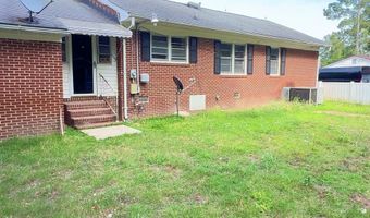 810 S Commerce St, Aulander, NC 27805
