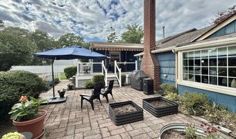 511 Delaware Ave, Absecon, NJ 08201