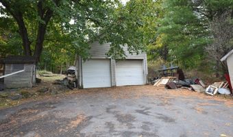 994 Limecrest Rd, Andover, NJ 07848