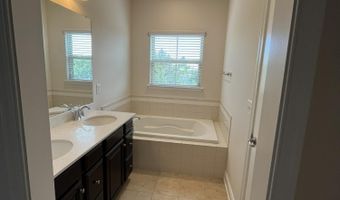 2128 Whitesmith Dr, Apex, NC 27502