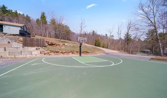 15 Goose Hollow Rd, Campton, NH 03223