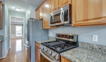 43831 CHADWICK Ter, Ashburn, VA 20148