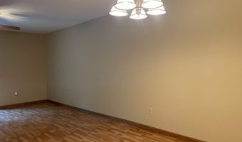 65 SPENCER VILLAGE Ct 14, Appleton, WI 54914