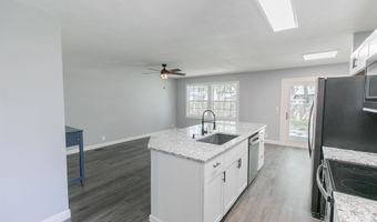 1612 Northridge Rd, Beatrice, NE 68310