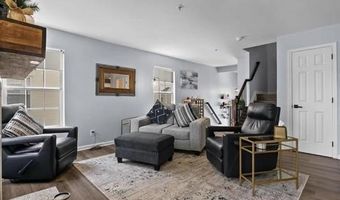 25 BAYSIDE Dr, Bayonne, NJ 07002