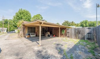 1104 Bowie St, Sulphur Springs, TX 75482