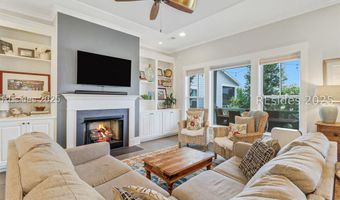 302 Castaway Dr, Bluffton, SC 29910