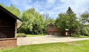 5557 N Territorial Rd, Ann Arbor, MI 48105