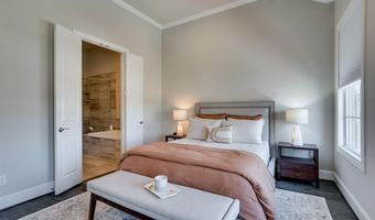 14985 Oak St, Addison, TX 75001