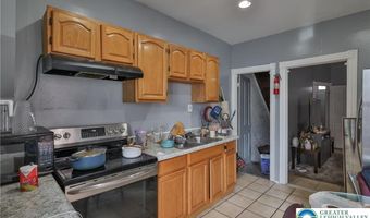 1138 W Maple St, Allentown, PA 18102