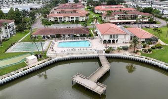19029 US HIGHWAY 19 N 9-203, Clearwater, FL 33764
