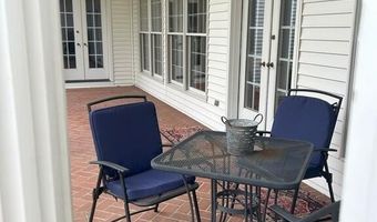 21 Walden Parke Way, Bangor, ME 04401