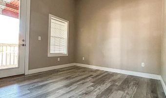 902 Howard Ave 7, Biloxi, MS 39530