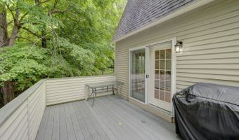 58 Old Towne Rd 58, Cheshire, CT 06410